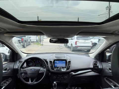 2019 Ford Escape Titanium