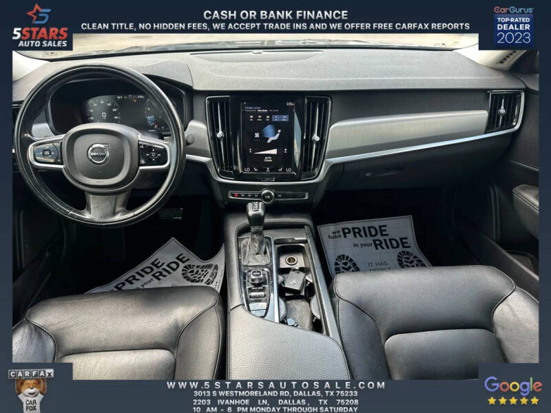 2017 Volvo S90 T6 Momentum