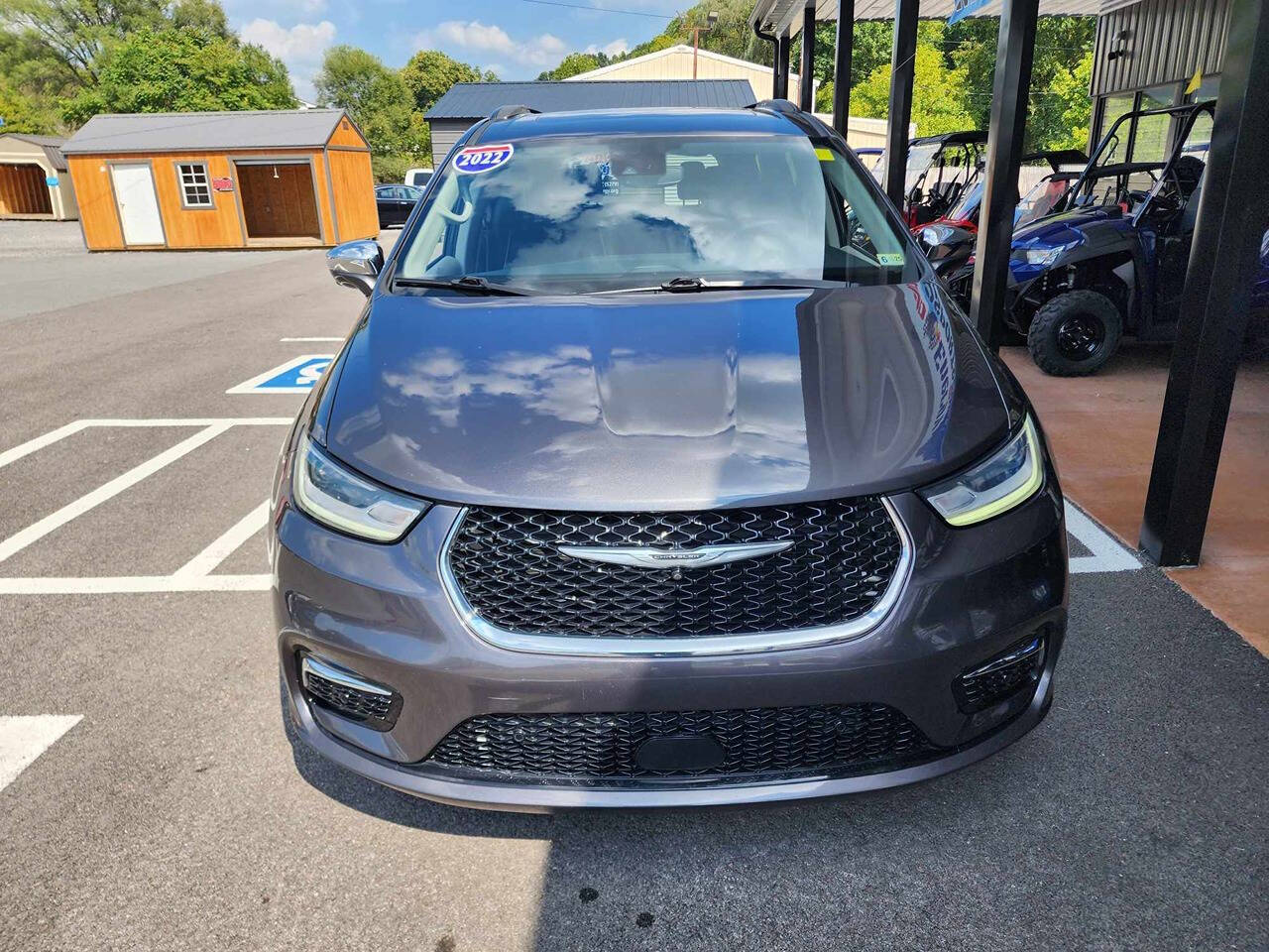 2022 Chrysler Pacifica for sale at Auto Energy in Lebanon, VA