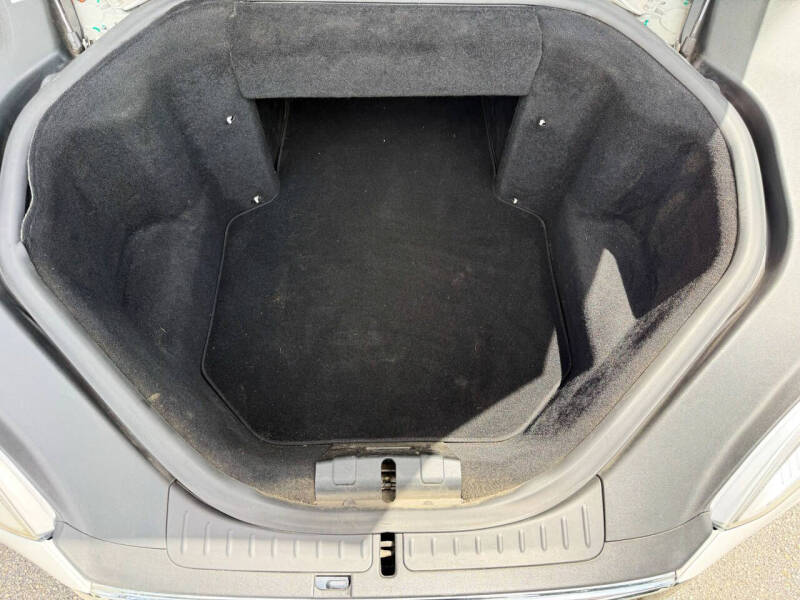 2016 Tesla Model S
