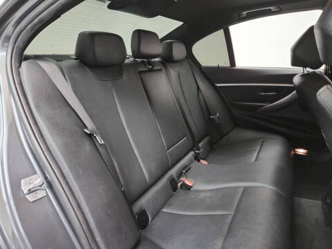 2018 BMW 3 Series 330i