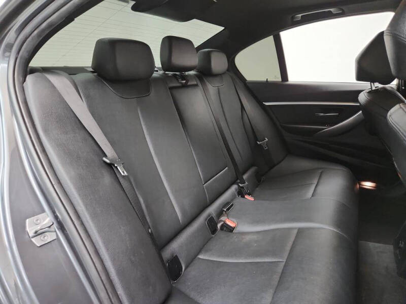 2018 BMW 3 Series 330i