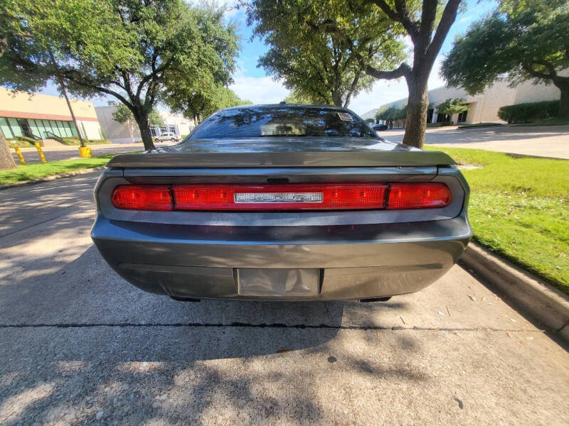 2012 Dodge Challenger R/T