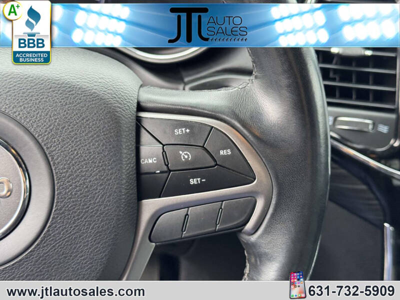 2019 Jeep Grand Cherokee Laredo E