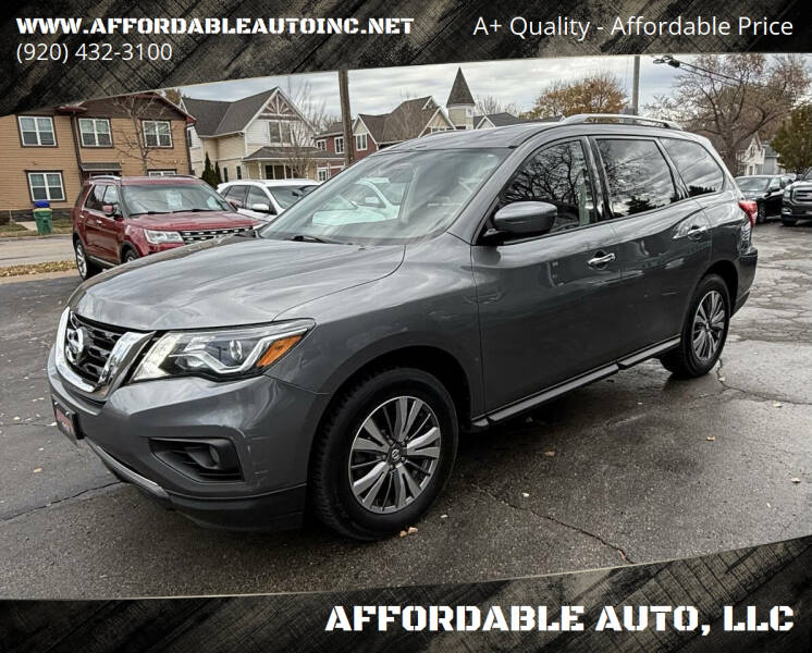 2019 Nissan Pathfinder SV's photo