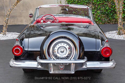 1956 Ford Thunderbird