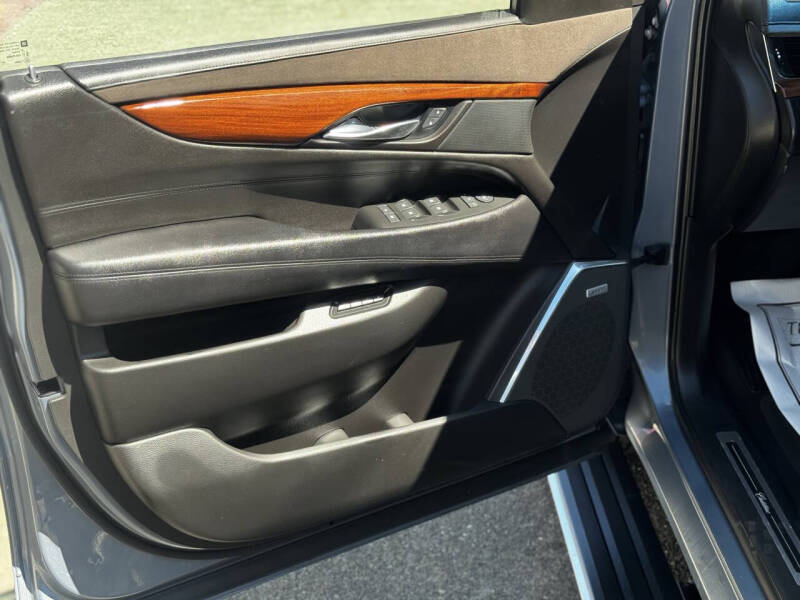 2016 Cadillac Escalade Premium Collection