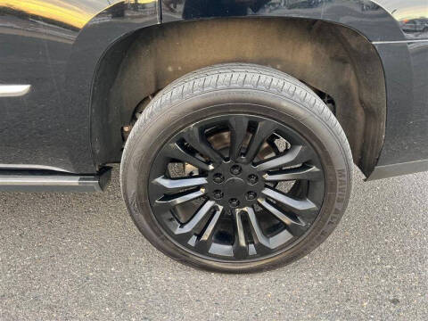 2017 Cadillac Escalade Premium Luxury