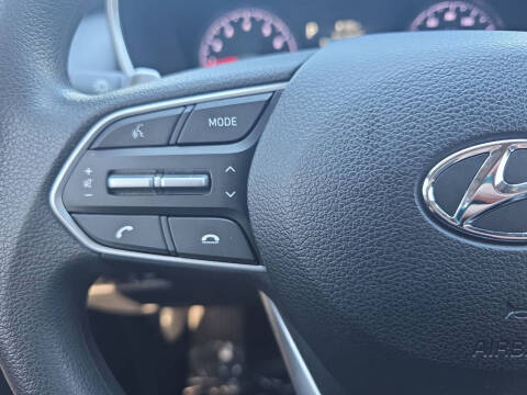 2023 Hyundai Santa Fe SE