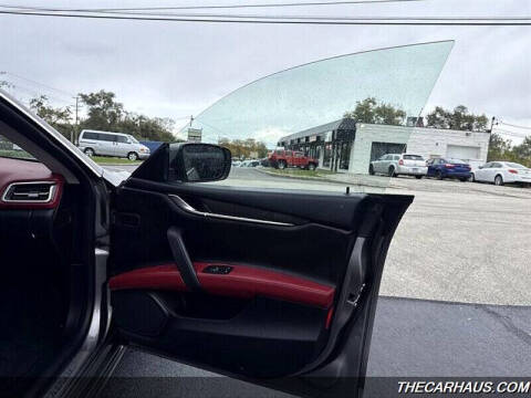 2015 Maserati Ghibli