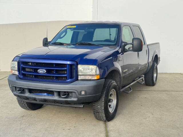 2003 Ford F-250 Super Duty XL's photo