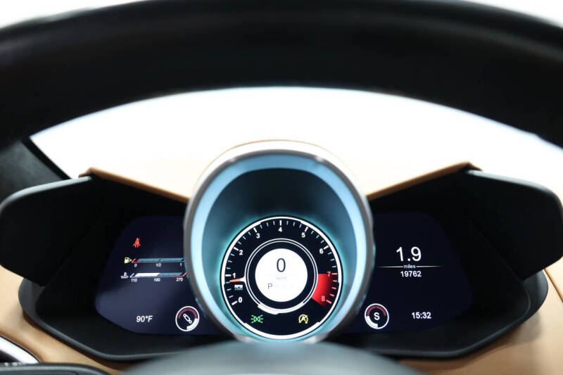 2019 Aston Martin Vantage