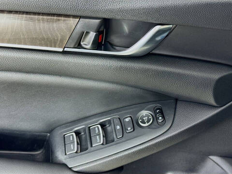 2020 Honda Accord EX