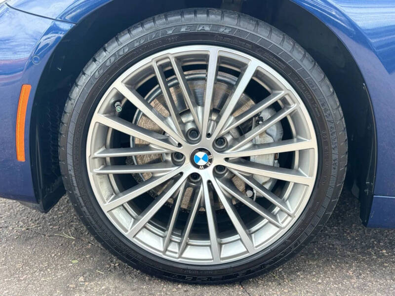 2019 BMW 5 Series 540i
