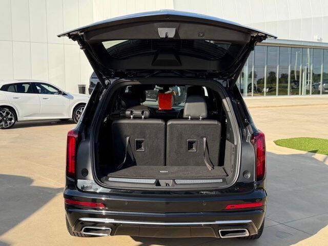 2022 Cadillac XT6 Luxury