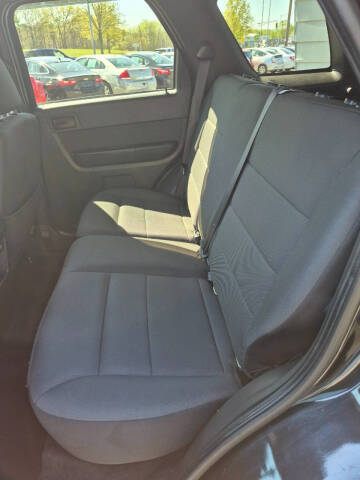 2011 Ford Escape XLT