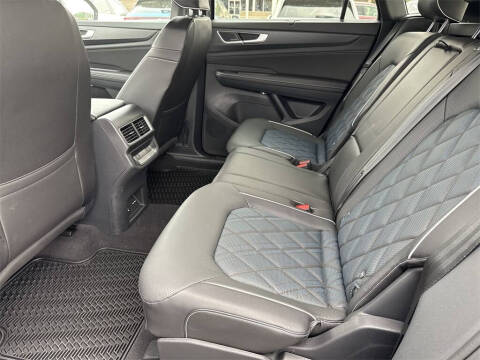 2024 Volkswagen Atlas Cross Sport SEL Premium R-Line 4Motion