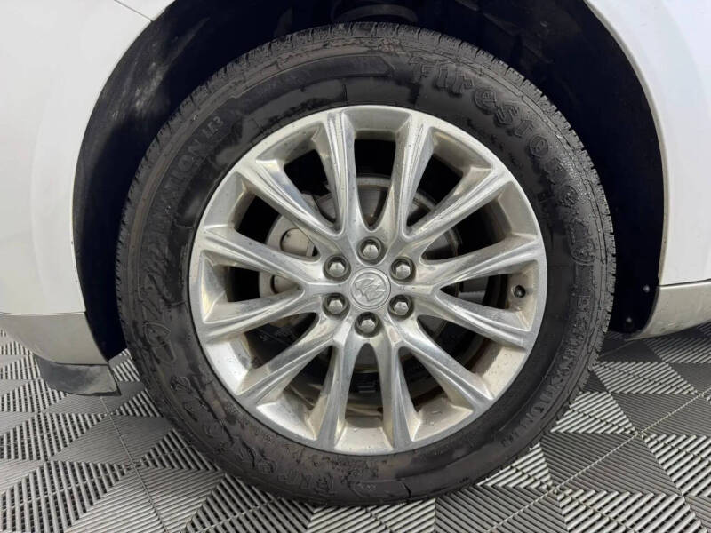 2020 Buick Enclave Essence