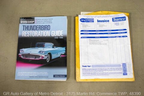 1961 Ford Thunderbird