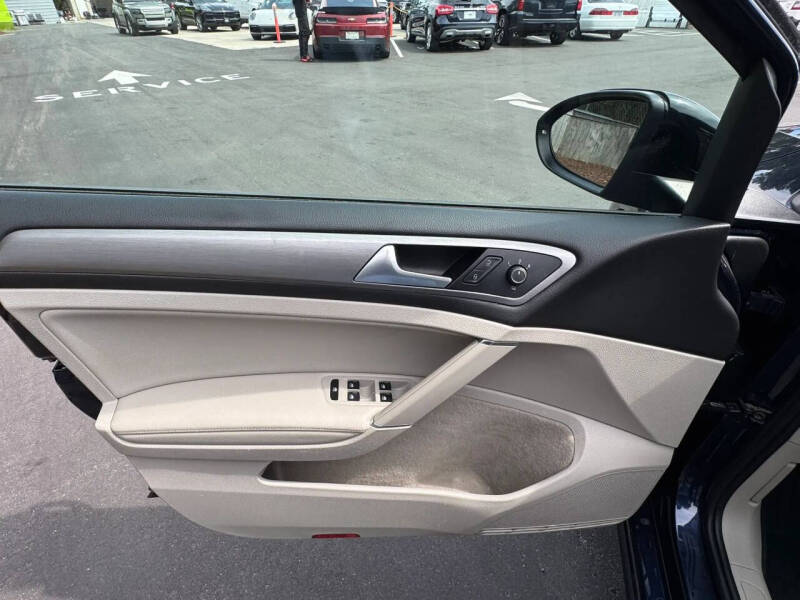 2016 Volkswagen Golf