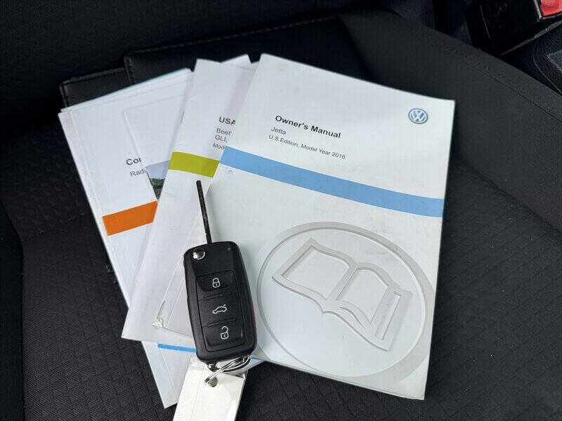 2016 Volkswagen Jetta