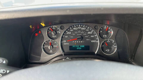 2022 Chevrolet Express 2500