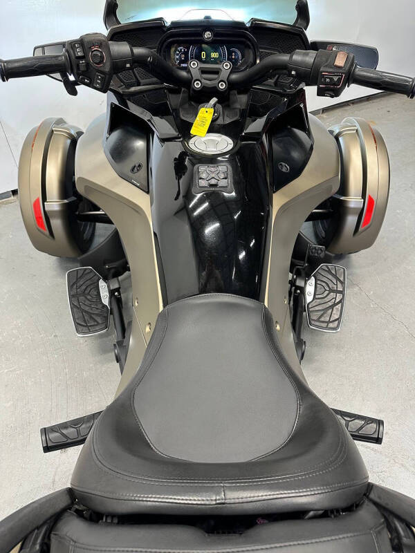 2020 Can-Am Spyder F3-T SE6