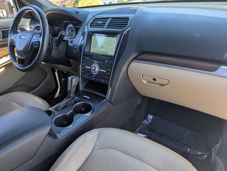 2017 Ford Explorer Limited