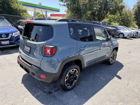 2016 Jeep Renegade Trailhawk