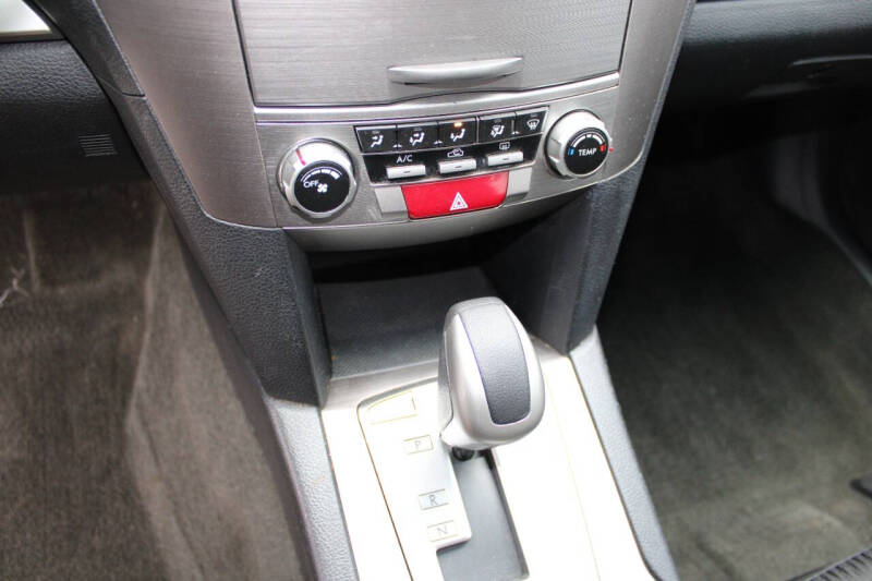 2012 Subaru Outback 2.5i Premium