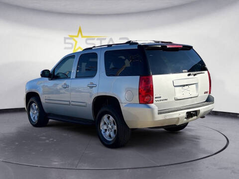 2011 GMC Yukon SLT