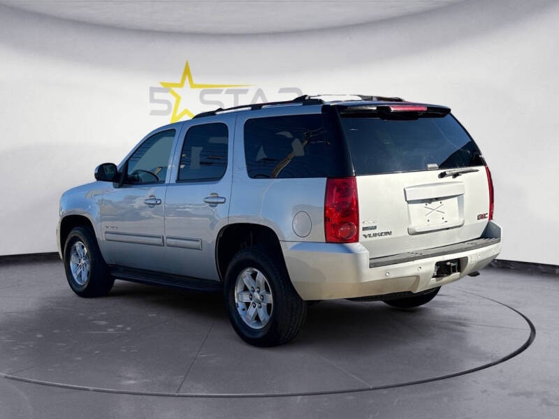 2011 GMC Yukon SLT