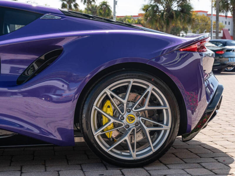 2026 Lotus Emira V6 SE