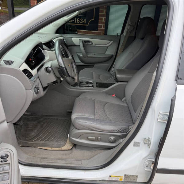 2016 Chevrolet Traverse LS