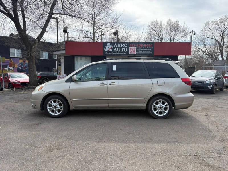 2005 Toyota Sienna
