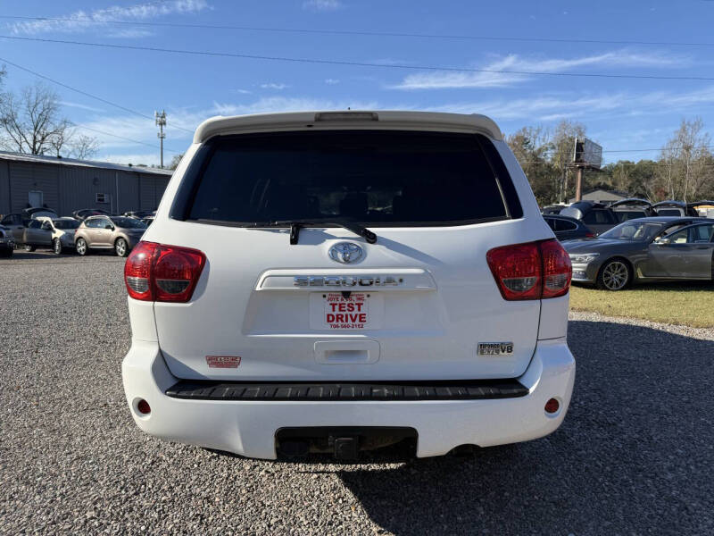 2011 Toyota Sequoia SR5