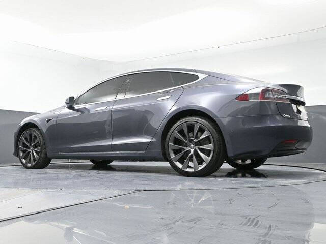 2021 Tesla Model S Long Range Plus