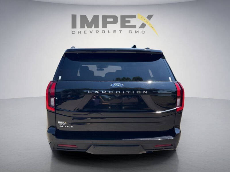 2025 Ford Expedition Active