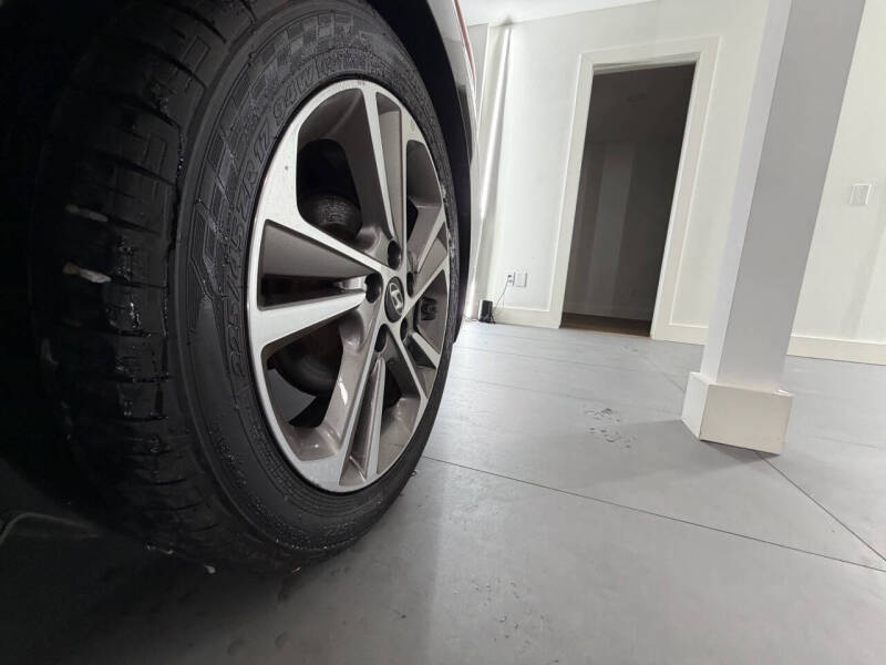 2017 Hyundai Elantra Limited