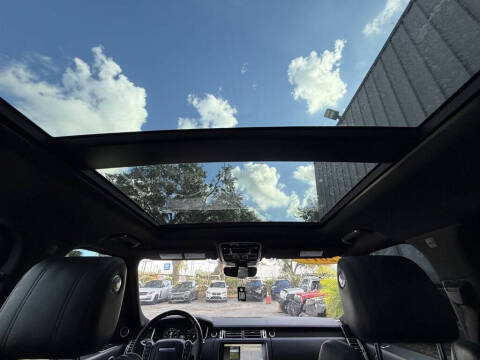 2017 Land Rover Range Rover HSE