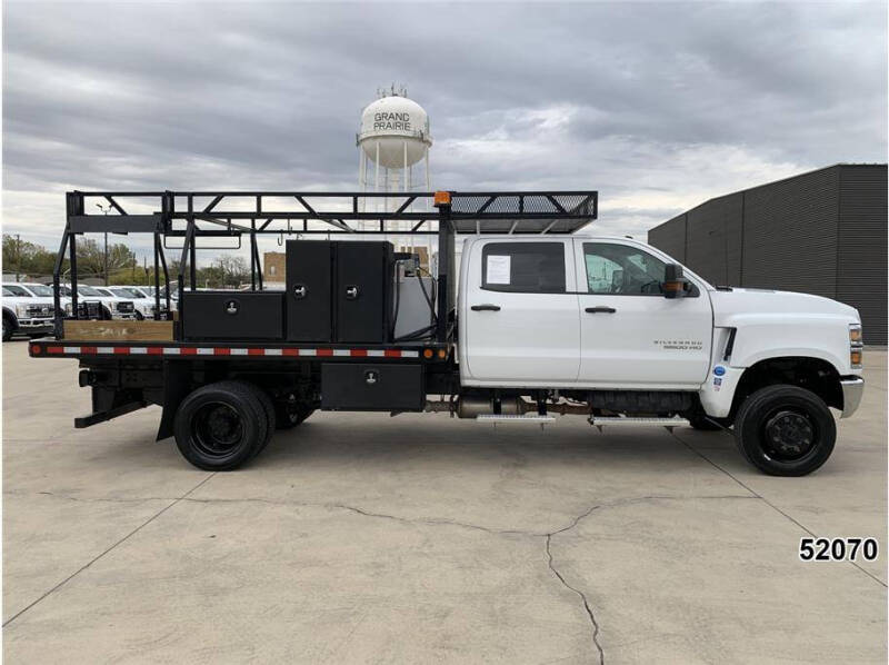 2022 Chevrolet Silverado 5500HD