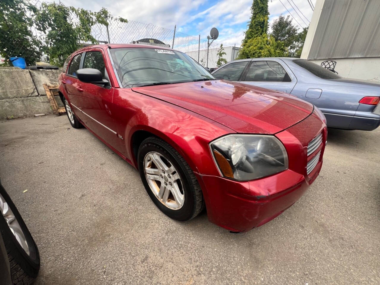 2006 Dodge Magnum for sale at Unique Motors & Sales Inc in Lynn, MA