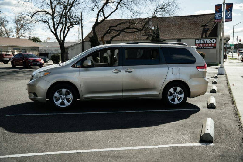 2011 Toyota Sienna