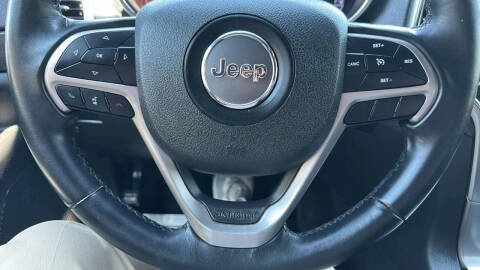 2018 Jeep Grand Cherokee Laredo E