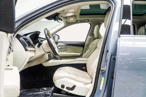 2023 Volvo XC90 B6 Plus Bright Theme 7P