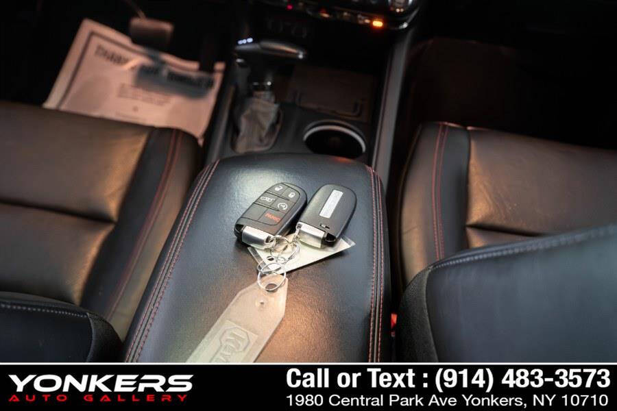 Black 2022 Dodge Durango R/T Plus AWD R/T Plus 4dr SUV 76