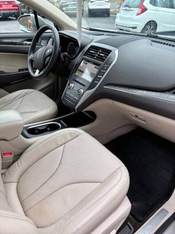 2017 Lincoln MKC Reserve