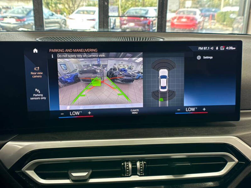 2024 BMW 3 Series 330i xDrive