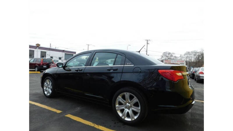 2013 Chrysler 200 Touring