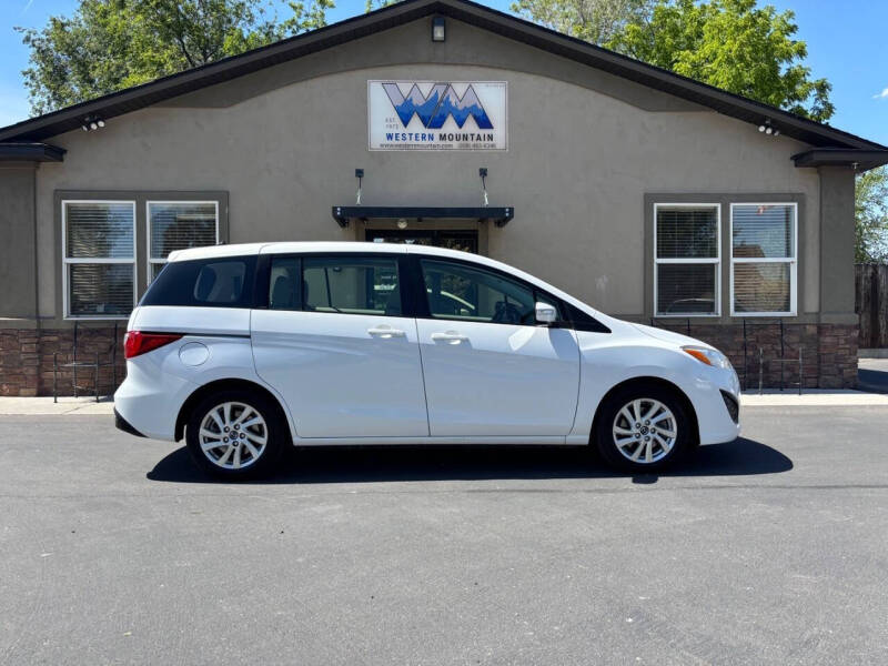 2014 Mazda MAZDA5 Sport